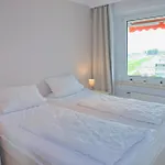 Hanseat I App 79